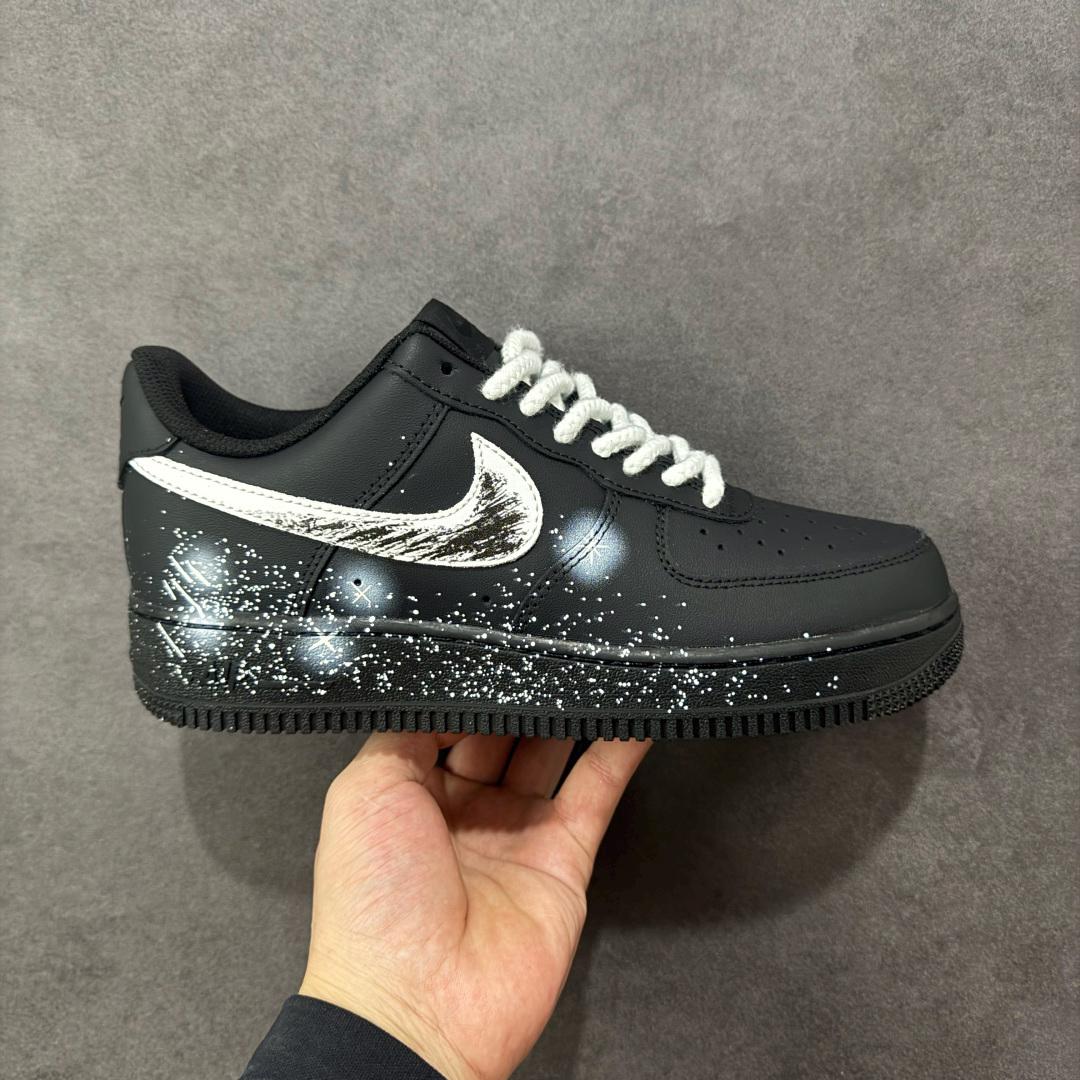 Custom AF1 sneakers, custom Air Force 1 shoes, handmade, cartoon, Starry dots, hand-painted ink, hemp rope shoelaces