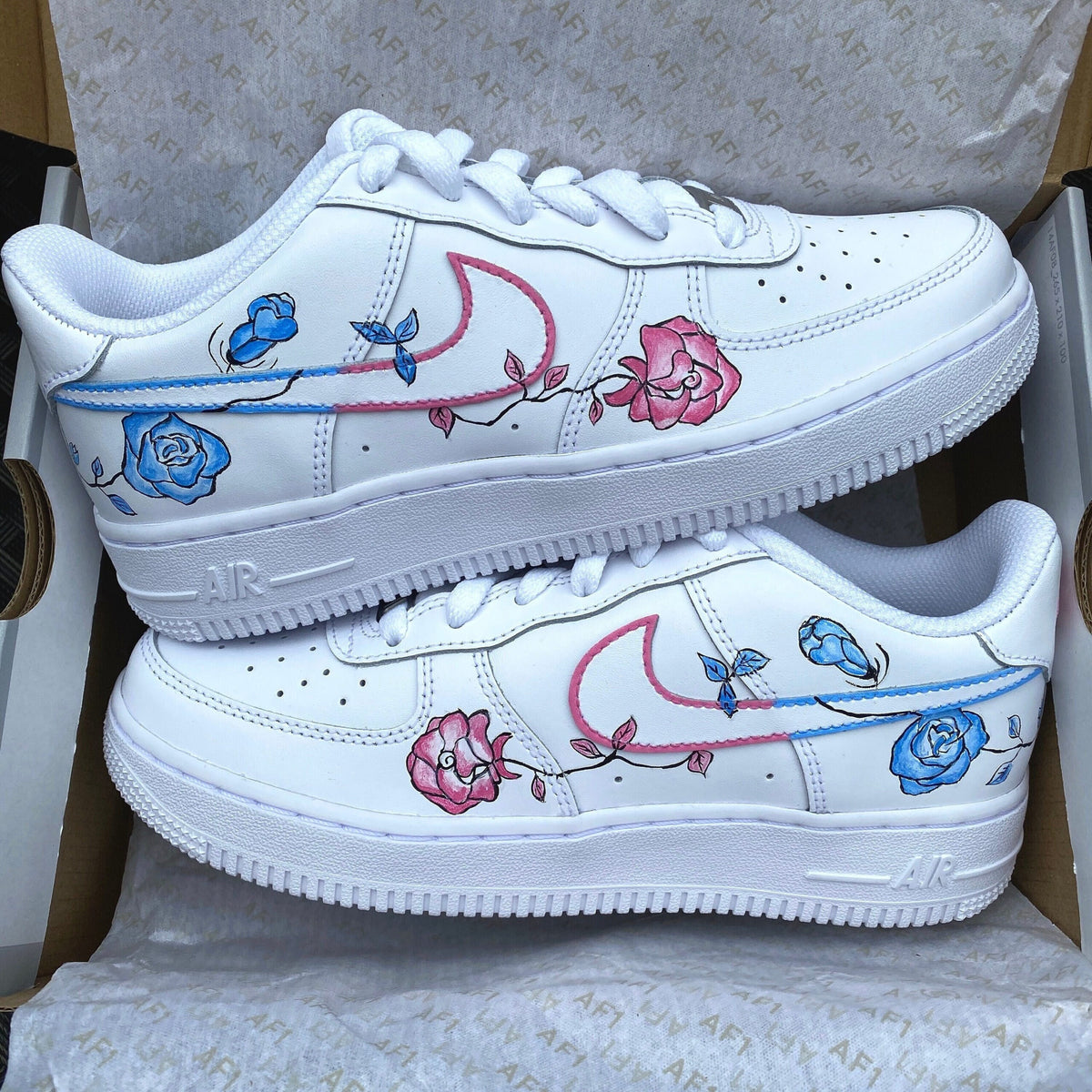 Air force 1, Nike Custom Sneakers, Pink Blue Roses, Bride Shoes, Wedding Anniversary Gift, Women’s, Girls, Floral, Flowers, Porcelain